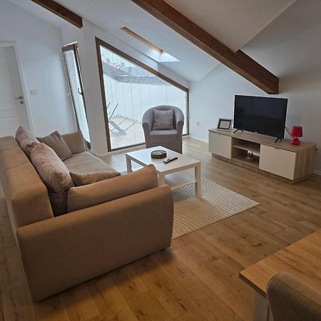 App E.N.A. Apartment อูมัค ภายนอก รูปภาพ