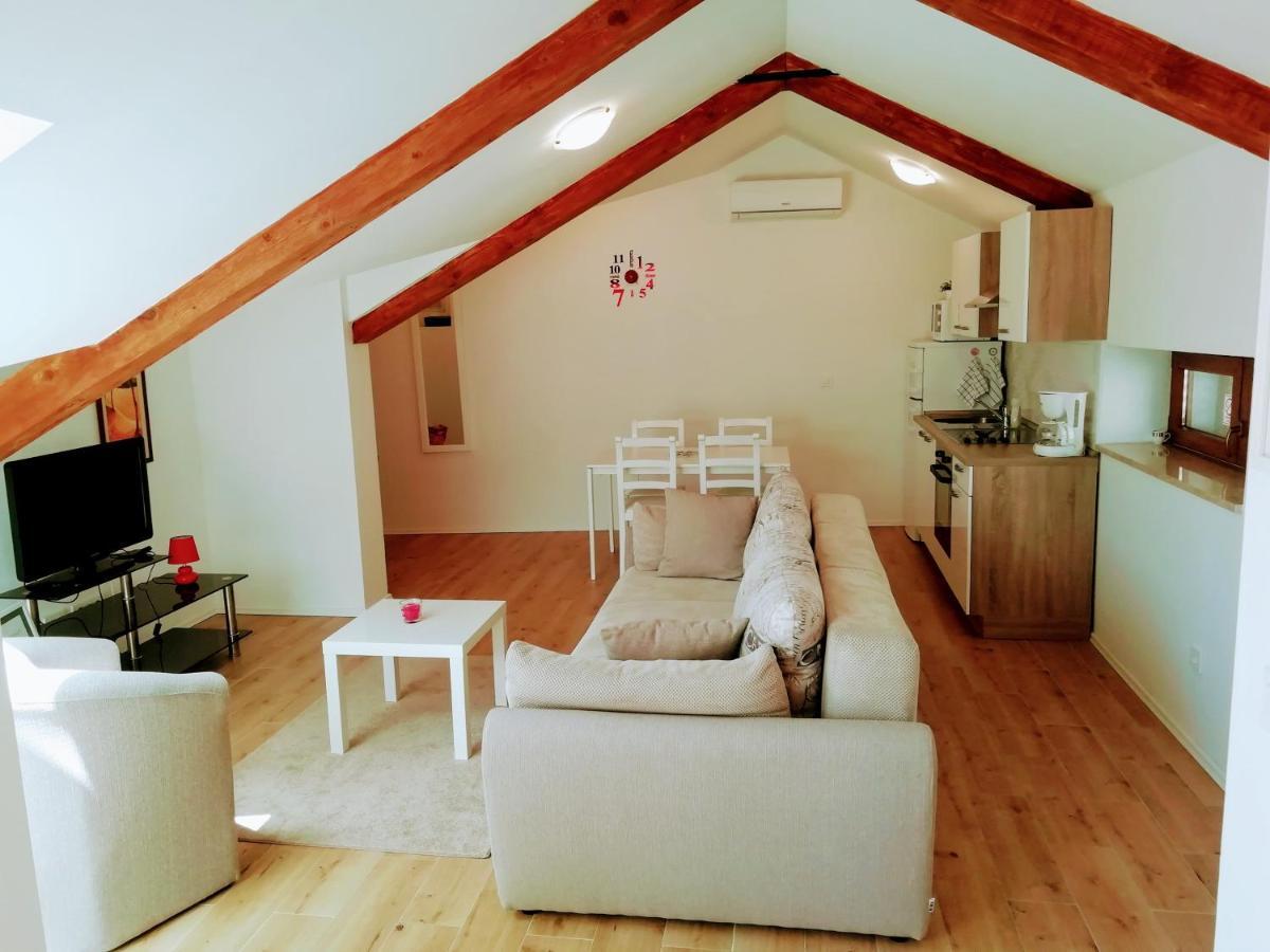 App E.N.A. Apartment อูมัค ภายนอก รูปภาพ