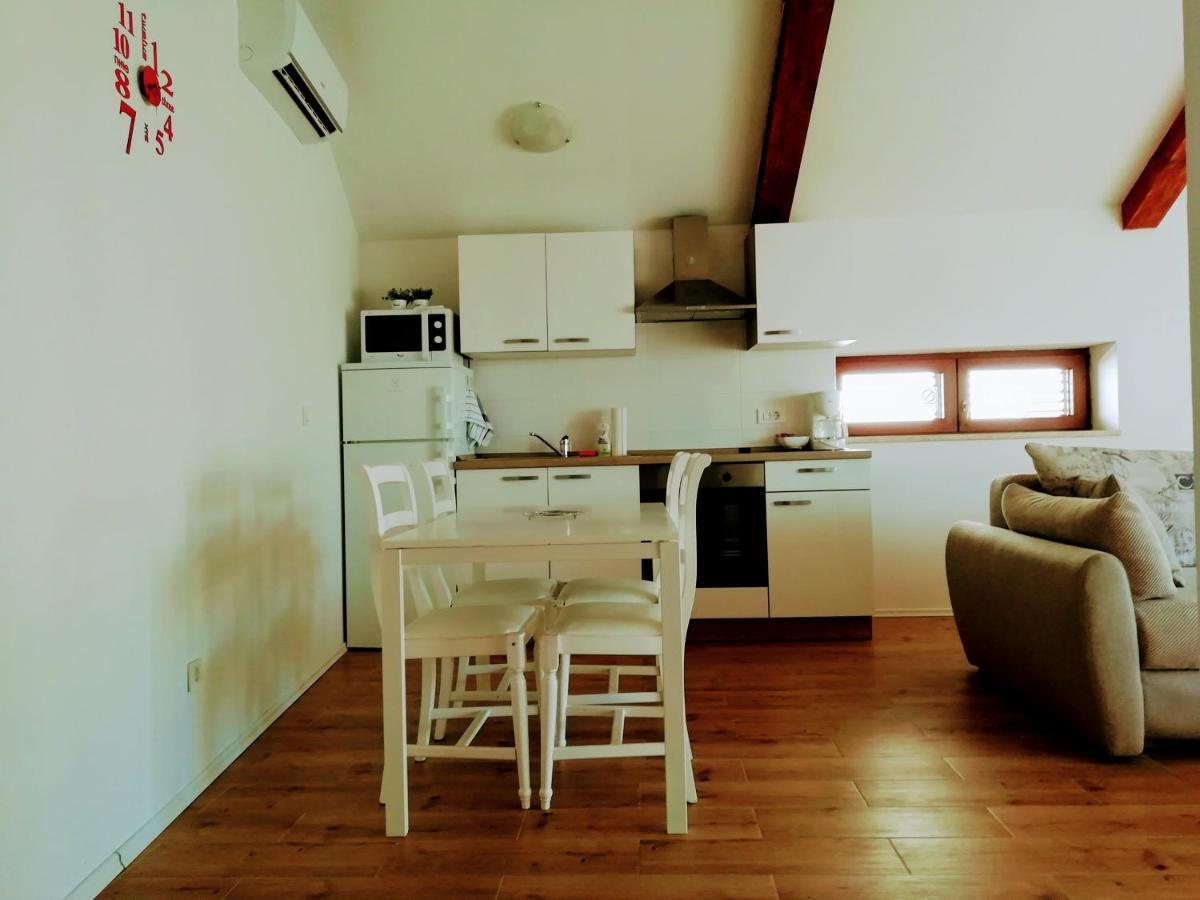 App E.N.A. Apartment อูมัค ภายนอก รูปภาพ