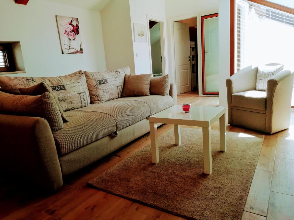 App E.N.A. Apartment อูมัค ภายนอก รูปภาพ