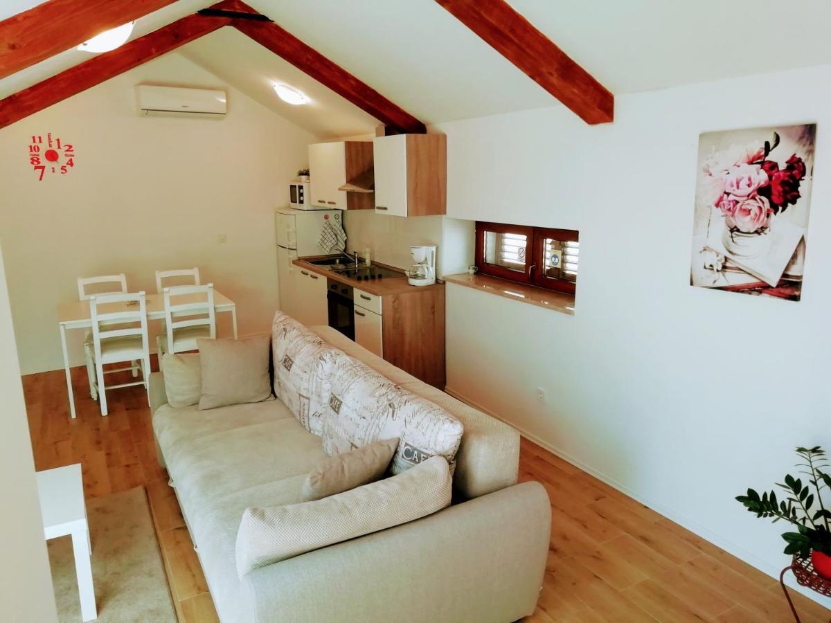 App E.N.A. Apartment อูมัค ภายนอก รูปภาพ